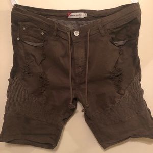 Rugged biker shorts